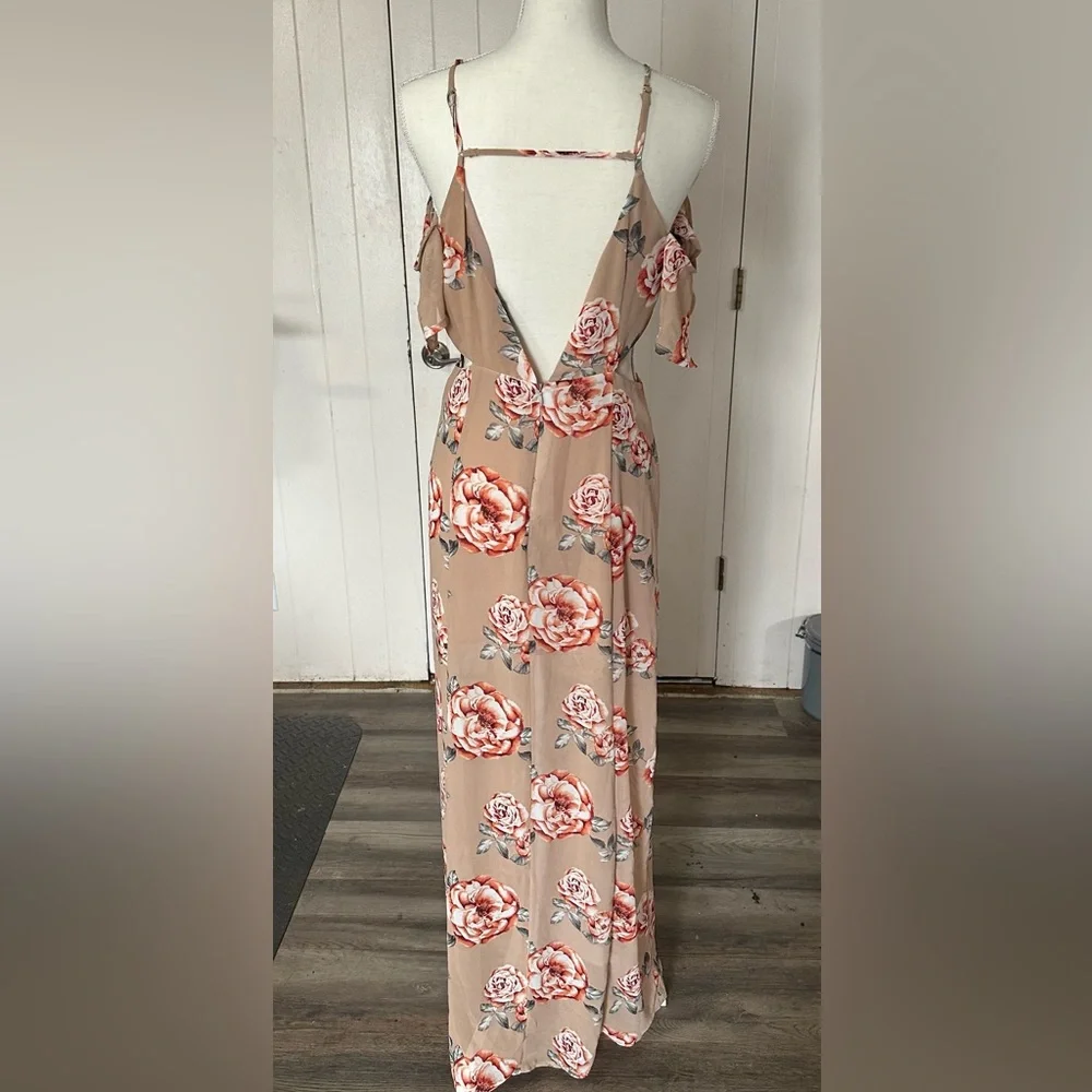 Forever 21 Floral Nude Maxi Neutral Slit Dress Long Cut Out Ruffle Off Shoulder - Picture 9 of 9